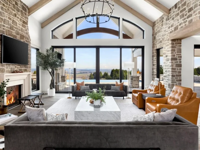 The Ultimate Home Viewing Experience Starts with the Right Windows